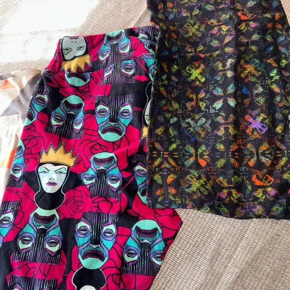 LuLaRoe Colorful Graphic Leggings - Picture 3 of 3